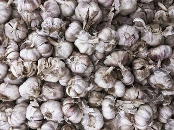 Full frame shot of garlic bulbs