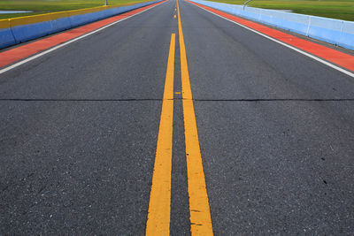 Double yellow lines on road