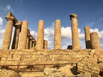 Low angle view of old ruins against sky, valle dei templi