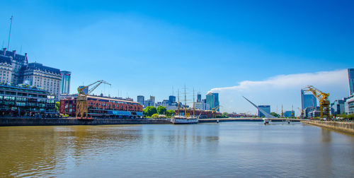 Puerto madero buenoa aires - argentina