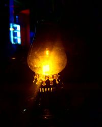 Illuminated light bulb