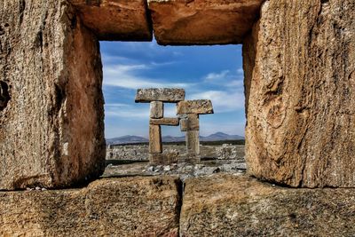 View of old ruins against sky