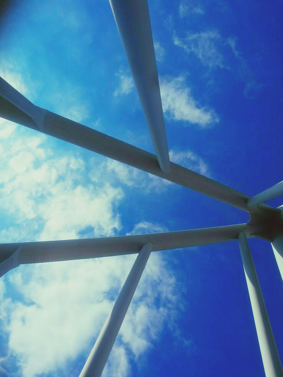 LOW ANGLE VIEW OF BLUE CLOUDY SKY