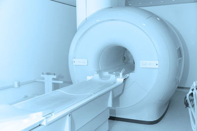 Medical ct or mri scan in the modern hospital laboratory. interior of radiography department. 