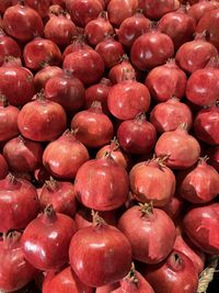 Full frame shot of apples