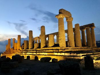 Old ruins of temple against sky, valle dei templi