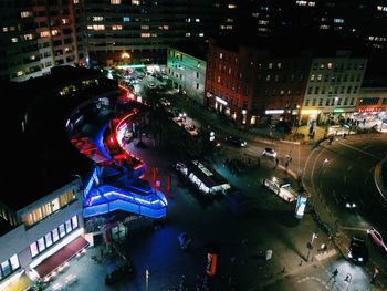 Traffic on city street at night