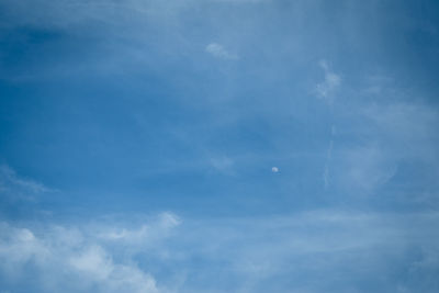 Low angle view of cloudy sky