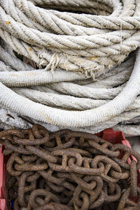 Close-up of rope and chain