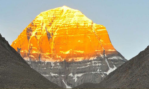 PANORAMIC VIEW OF ROCK FORMATION AGAINST SKY