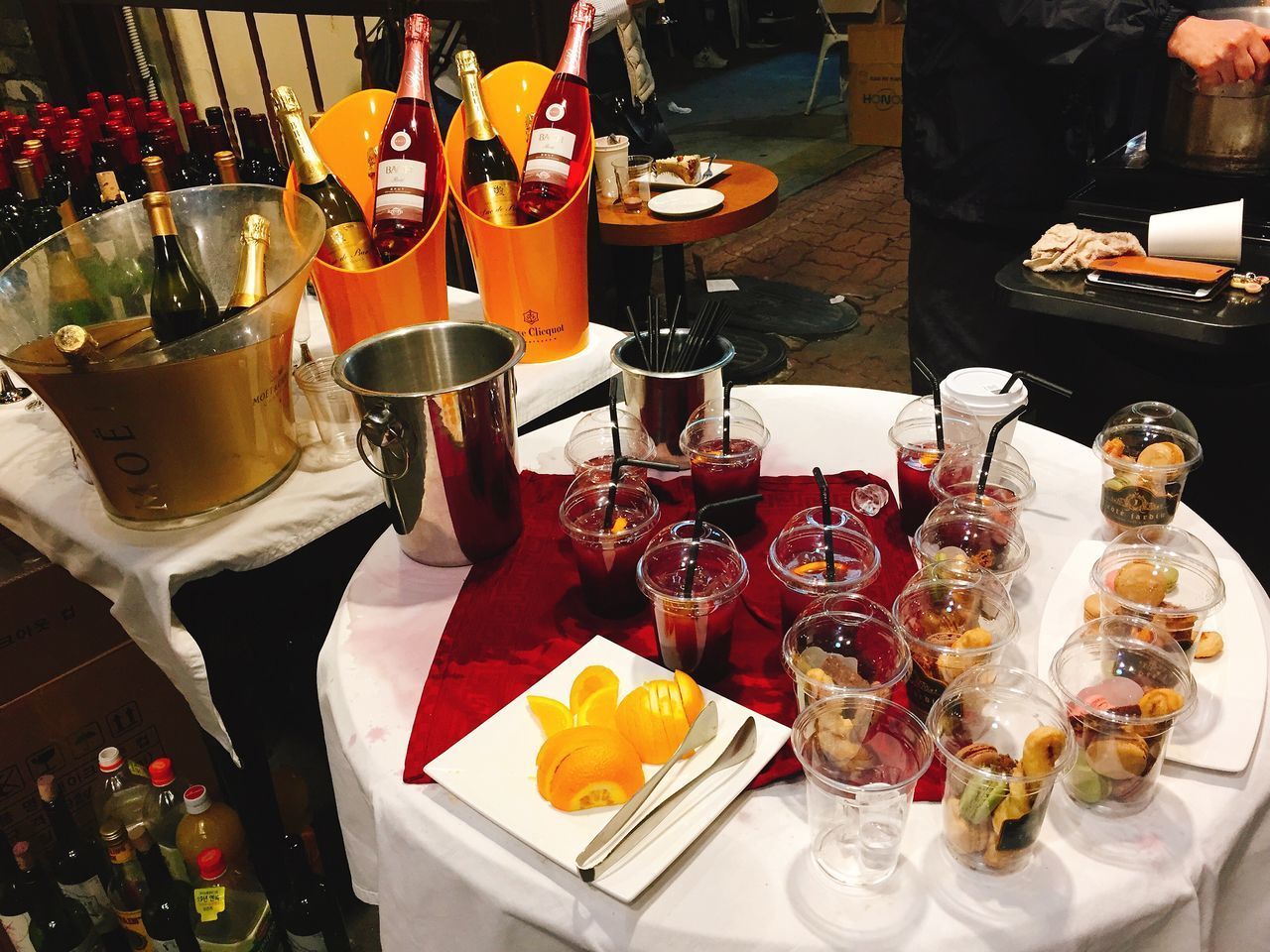 HIGH ANGLE VIEW OF VARIOUS FOOD ON TABLE