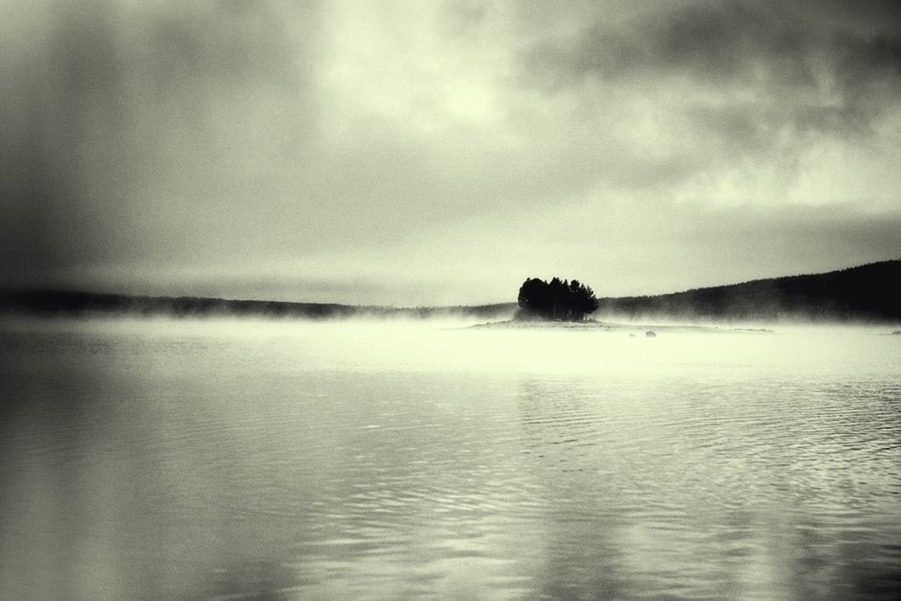 water, waterfront, sky, tranquil scene, tranquility, cloud - sky, sea, scenics, cloudy, nautical vessel, beauty in nature, nature, rippled, transportation, boat, weather, lake, cloud, overcast, silhouette