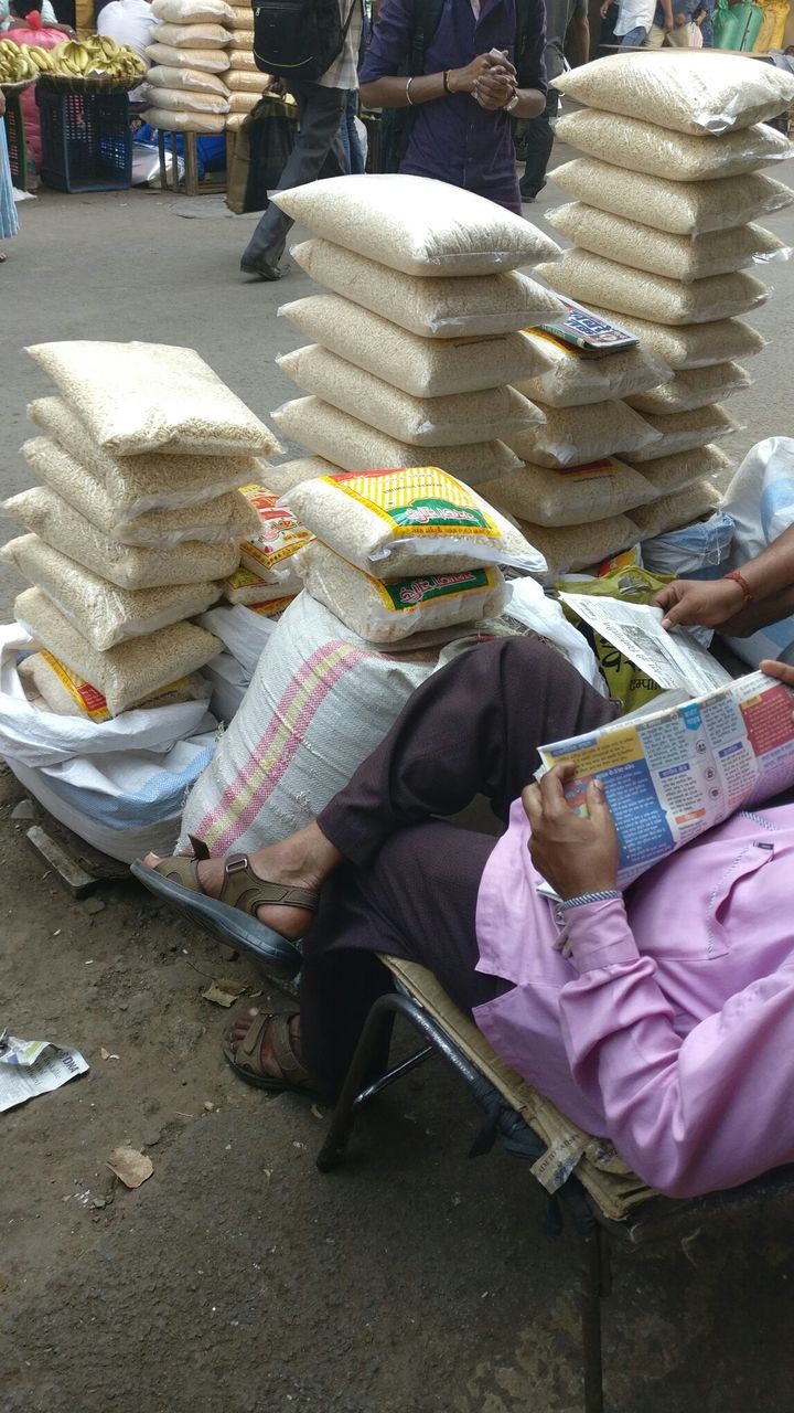 WOMEN FOR SALE AT MARKET