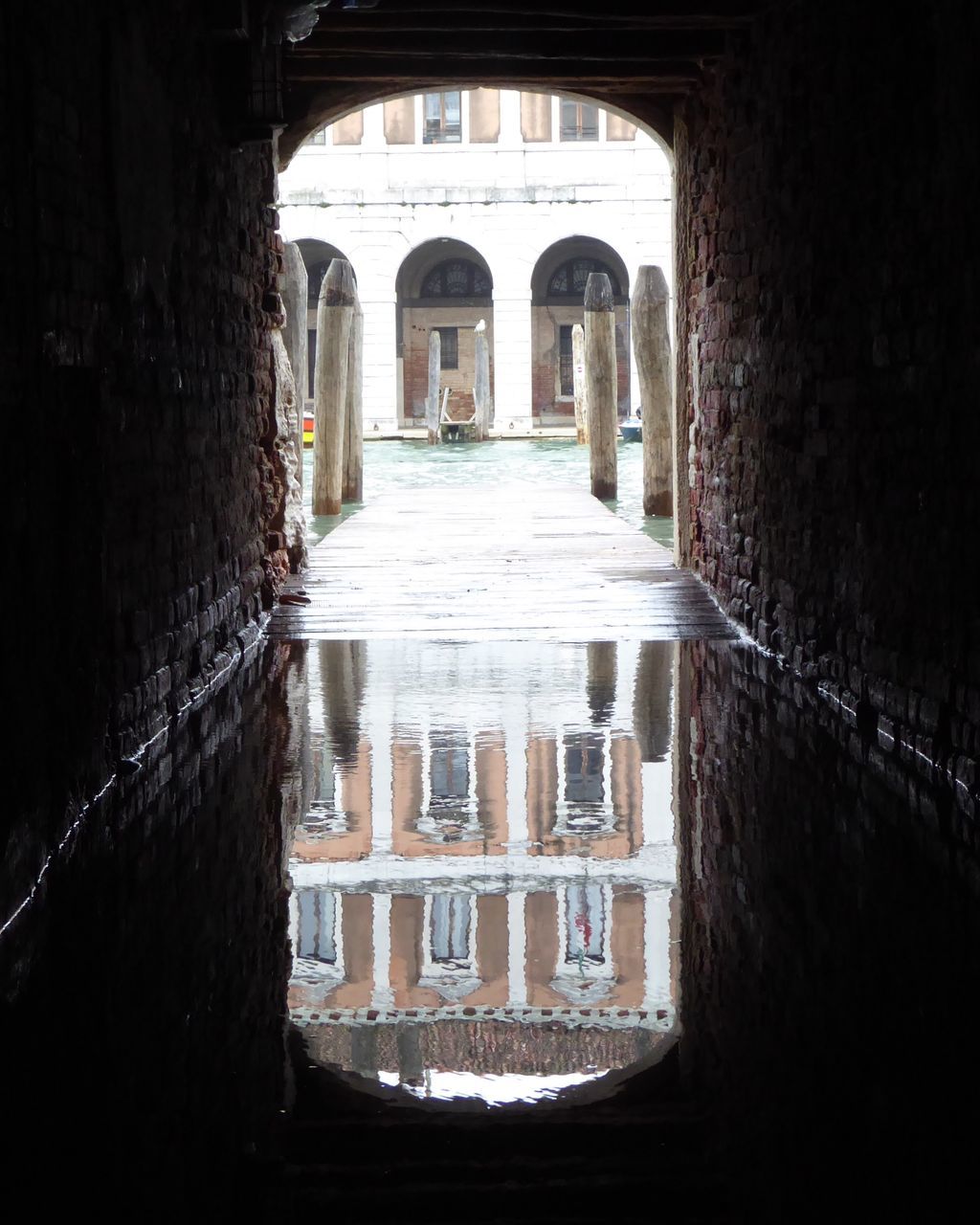 architecture, built structure, water, reflection, building, arch, building exterior, the past, no people, history, day, nature, waterfront, puddle, outdoors, the way forward, city, wet, canal, arched