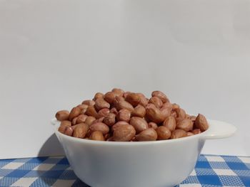 Close-up of eggs in bowl on table