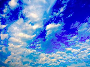 Low angle view of cloudy sky