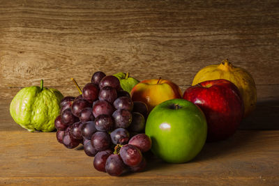 Close-up of apples on table