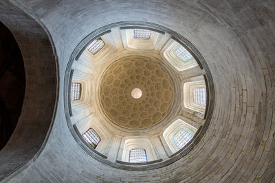 Low angle view of ornate ceiling in building