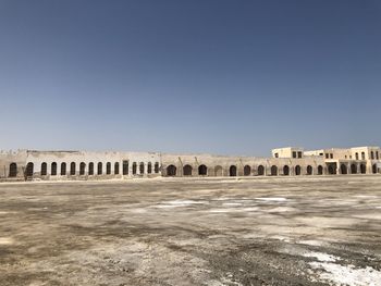 Old aqeer port building