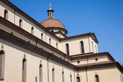 Basilica of the holy spirit built on 1487 at the oltrarno quarter in florence