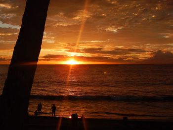 Sun shining over sea