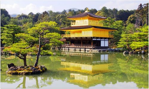 Kinakuji shrine pavilion by lake