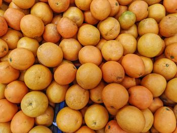 Full frame shot of oranges in market