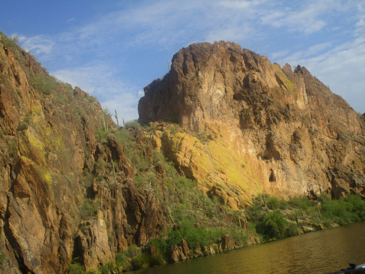 SCENIC VIEW OF CLIFF