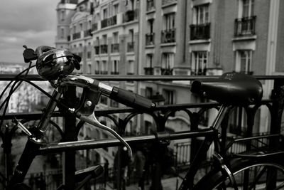 A bicycle in paris