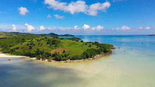 Tropical island with a white beach. caramoan islands. beautiful islands, view from above.