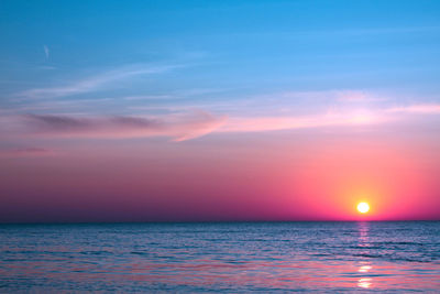 Sunrise at chicago lake michigan. 