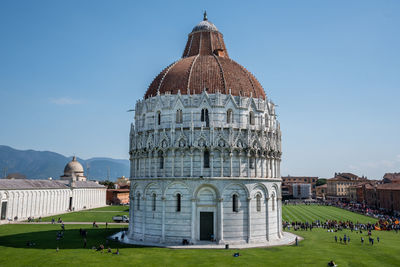 Miracle square in pisa