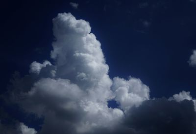 Low angle view of cloudy sky