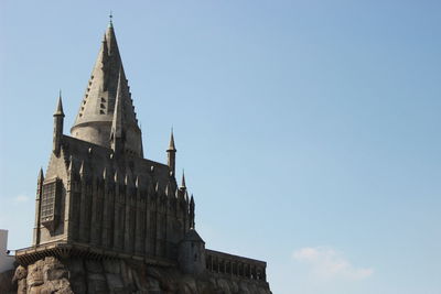 Low angle view of harry potter castle against sky