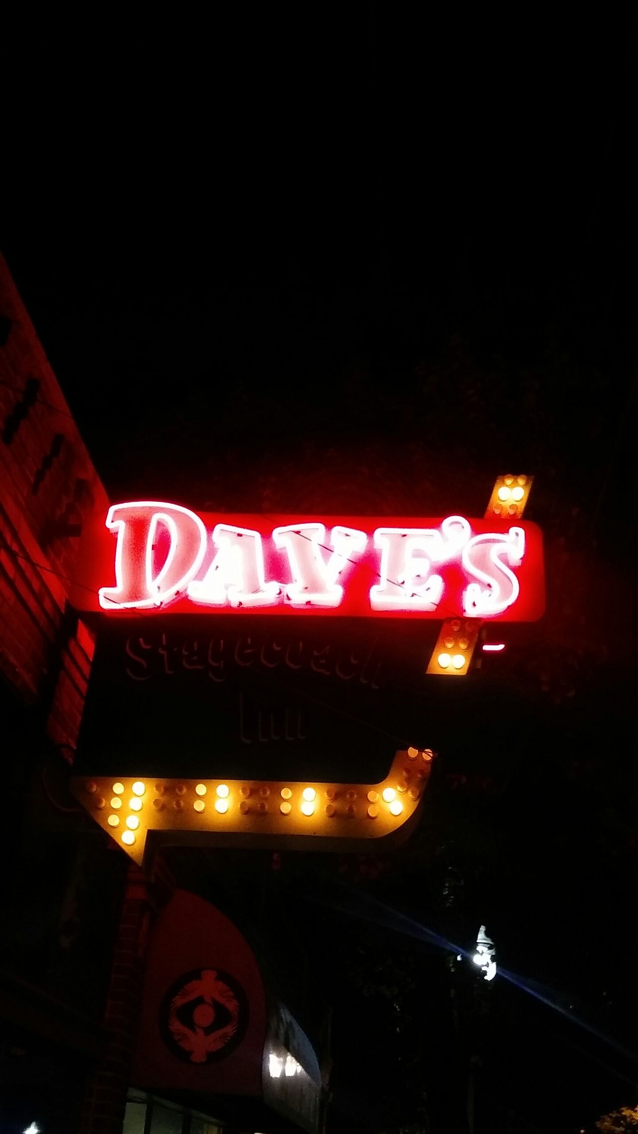 Dave's Stagecoach Inn