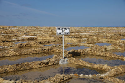 Keep out of salt pans 