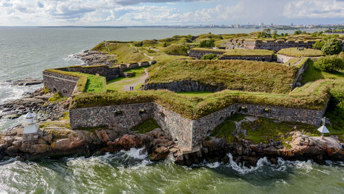 Star-shaped bastion walls of suomenlinna fortress at kustaanmiekka island