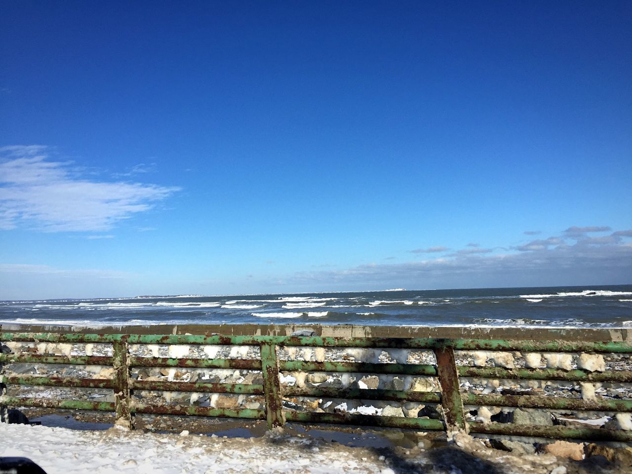 sky, sea, horizon over water, blue, scenics, tranquil scene, tranquility, water, beauty in nature, nature, beach, copy space, landscape, built structure, cloud - sky, architecture, outdoors, day, no people, shore