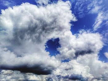 Low angle view of clouds in sky