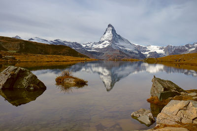 Matterhorn in autumn morning with reflection in stellisee, zermatt, switzerland