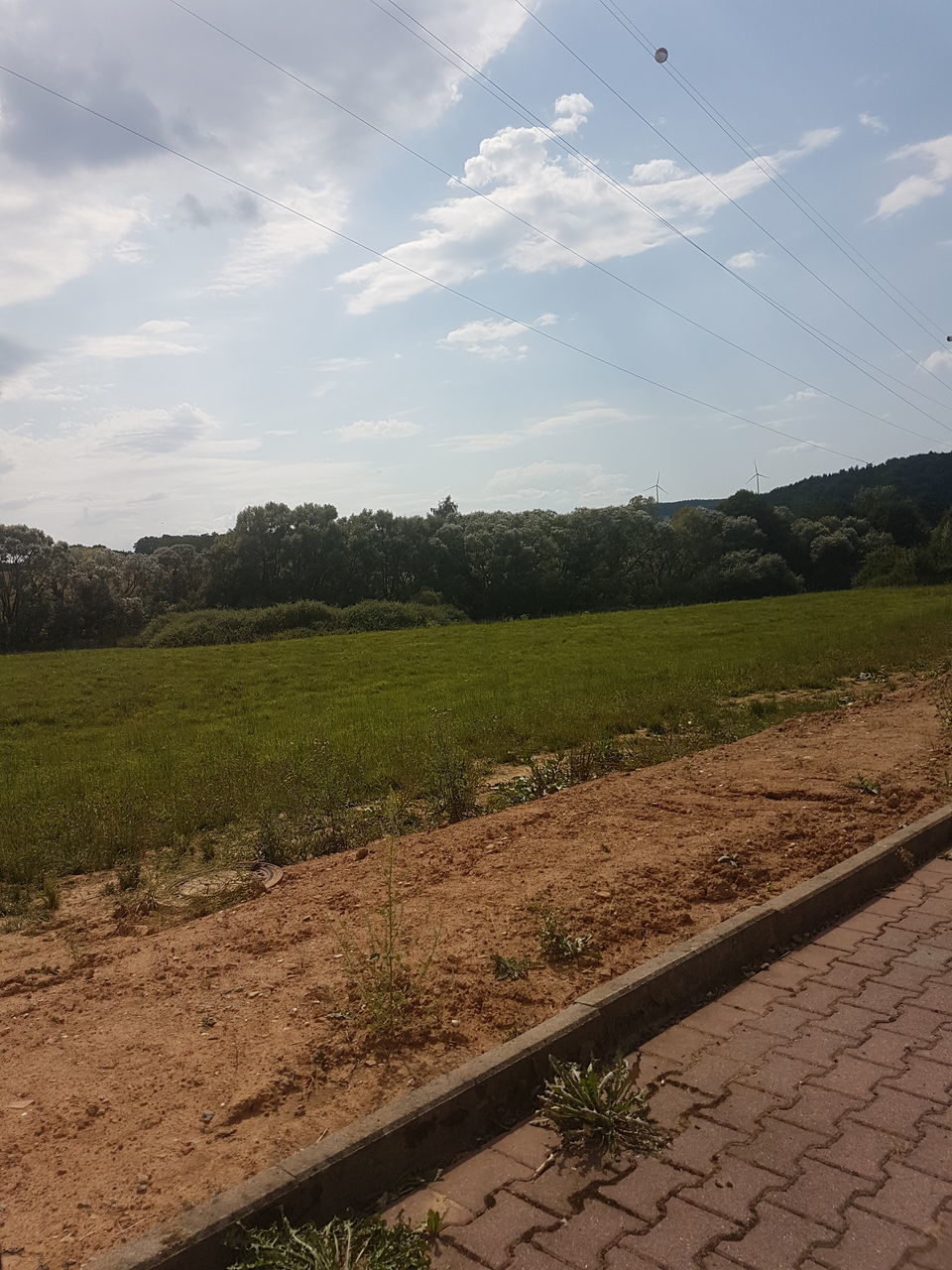 SCENIC VIEW OF LAND AGAINST SKY