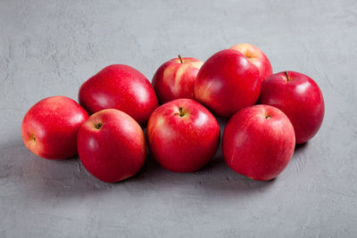 Close-up of apples on table