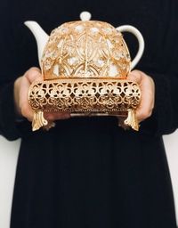 Close-up of hand holding tea