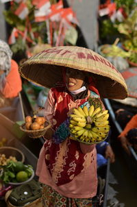 Independence celebration at the floating market