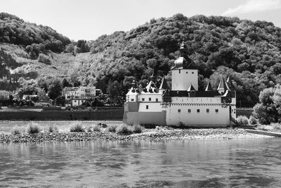 Burg kaub am rhein