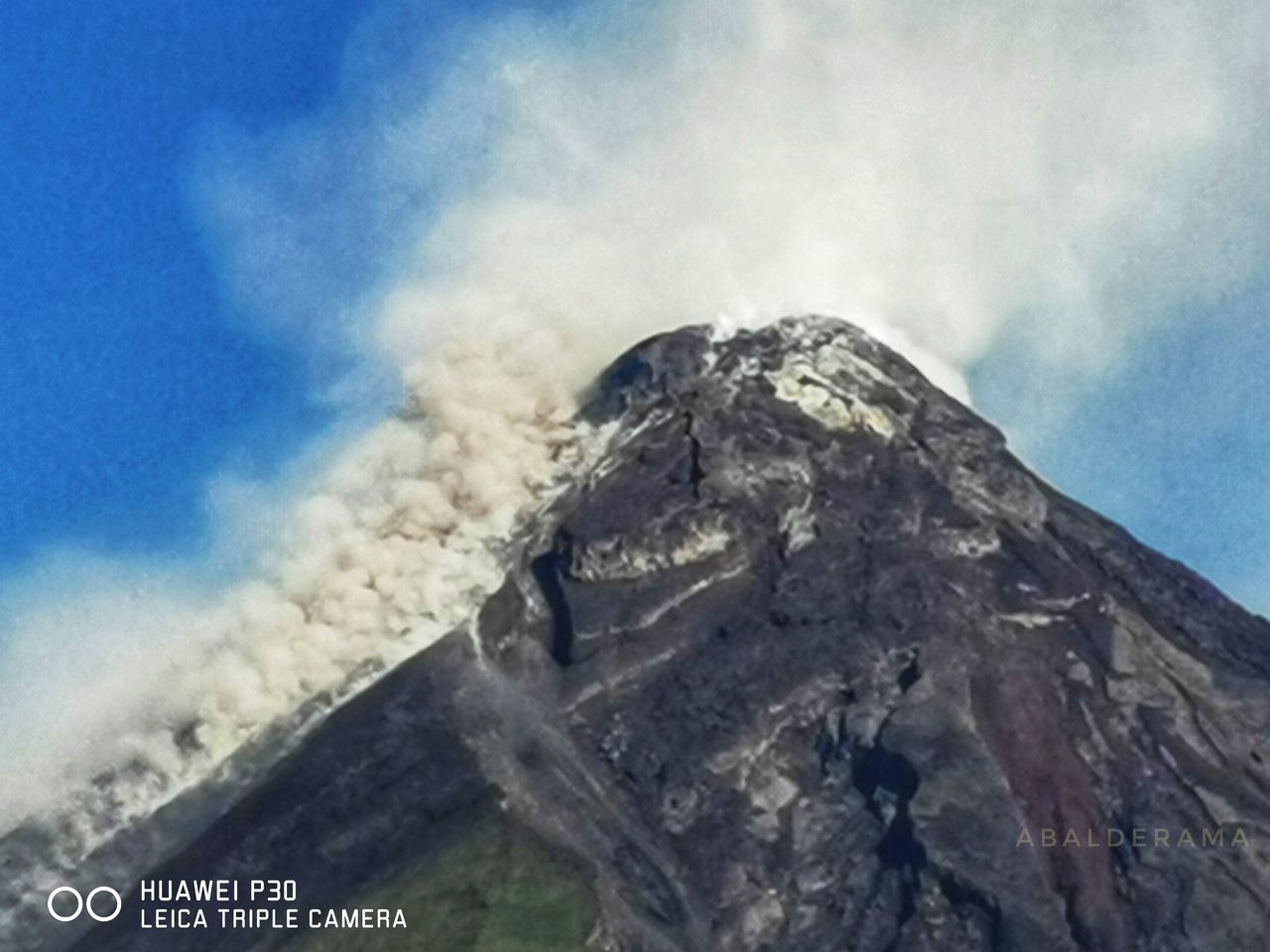 mountain, cloud, sky, stratovolcano, volcano, smoke, nature, geology, beauty in nature, no people, scenics - nature, environment, day, mountain range, erupting, outdoors, landscape, non-urban scene, active volcano, physical geography, land, sign, communication, volcanic crater, ridge, lava dome, summit