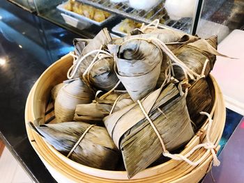 Many zongzi