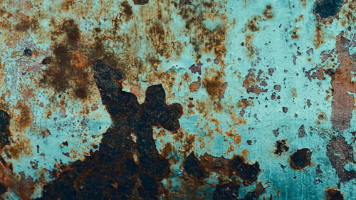 Full frame shot of old rusty metal wall