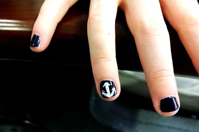 Close-up of woman hand