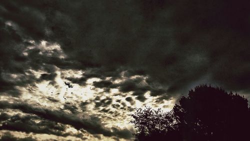 Low angle view of cloudy sky